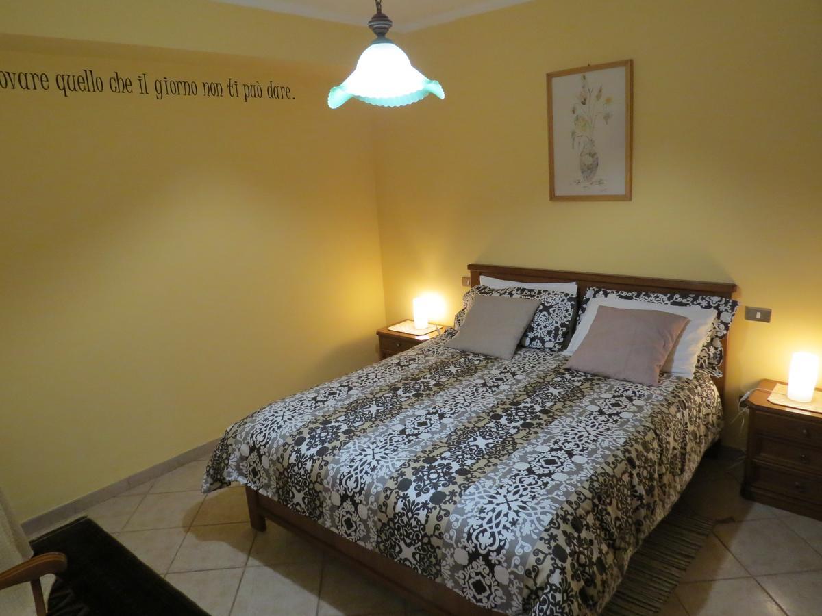B&B A Casa Di Nonna Massa d'Albe エクステリア 写真