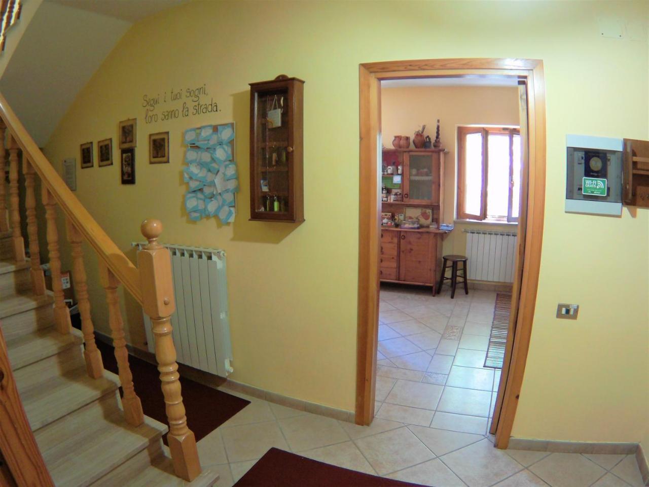 B&B A Casa Di Nonna Massa d'Albe エクステリア 写真