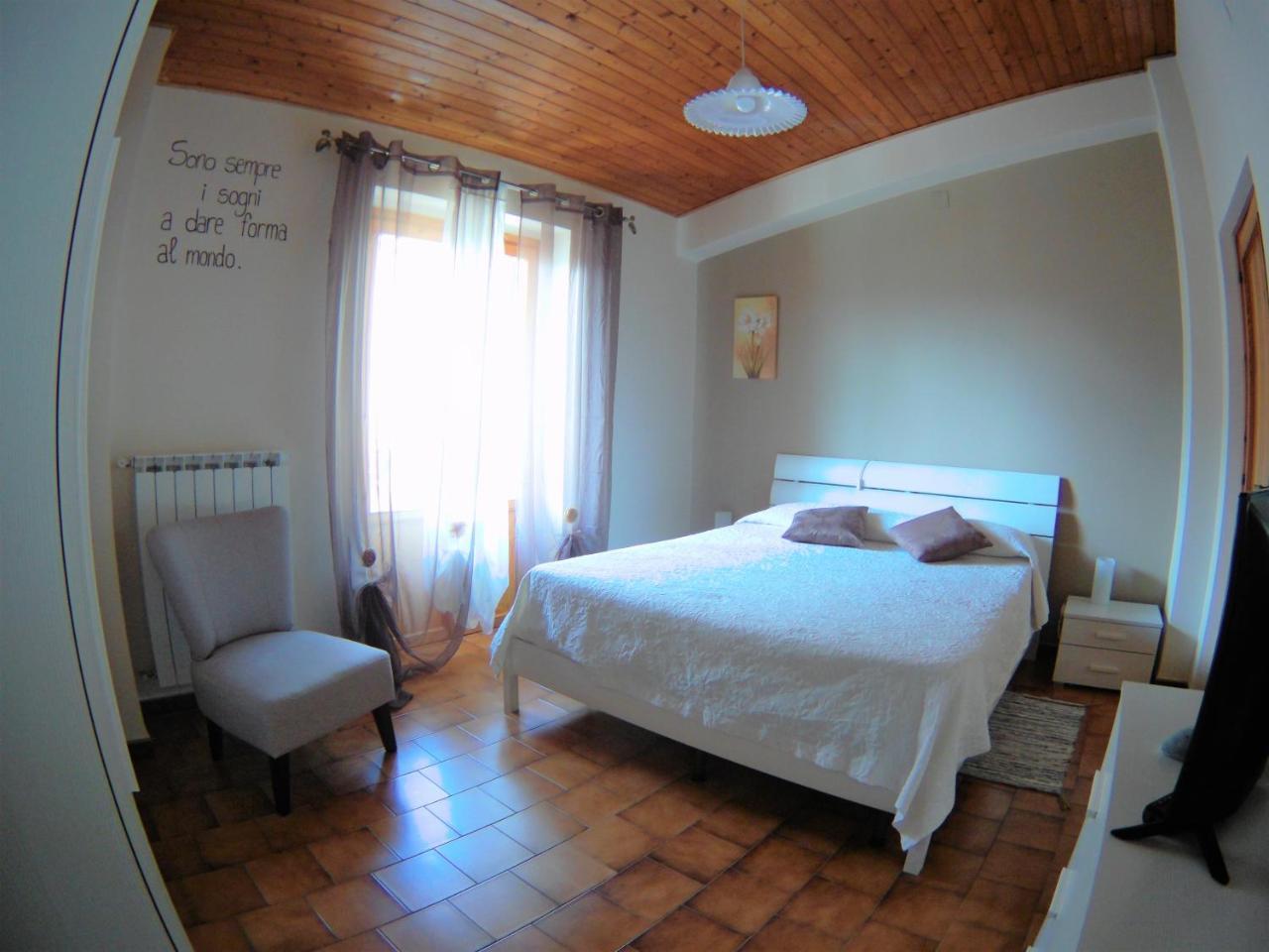 B&B A Casa Di Nonna Massa d'Albe エクステリア 写真