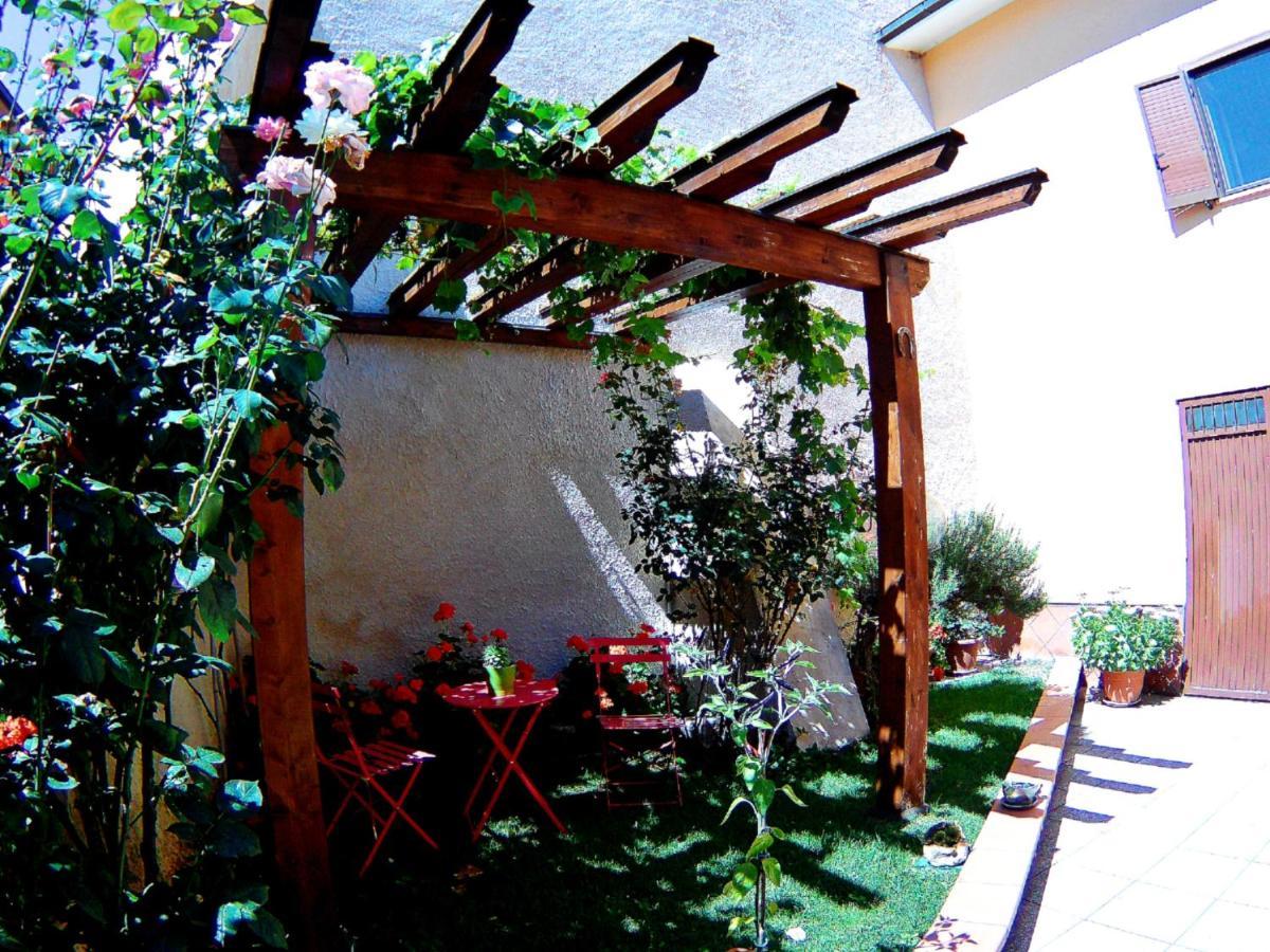 B&B A Casa Di Nonna Massa d'Albe エクステリア 写真